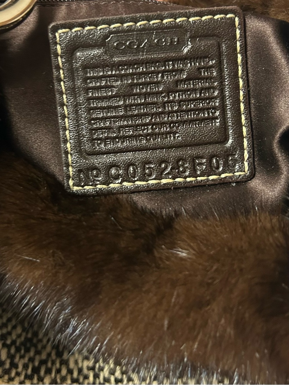 Coach Soho Exotic Tweed Suede Mink Fur Python Small Hobo Bag NO:C052-8F05 - Picture 12 of 16